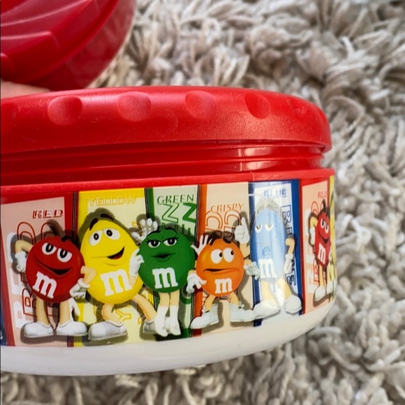 M&Ms 3 insulated containers - Picture 2 of 8